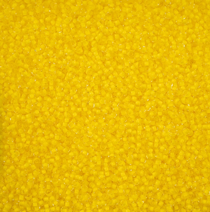 10-08A86, Czech 22g Color Lined Terra Intensive Yellow
