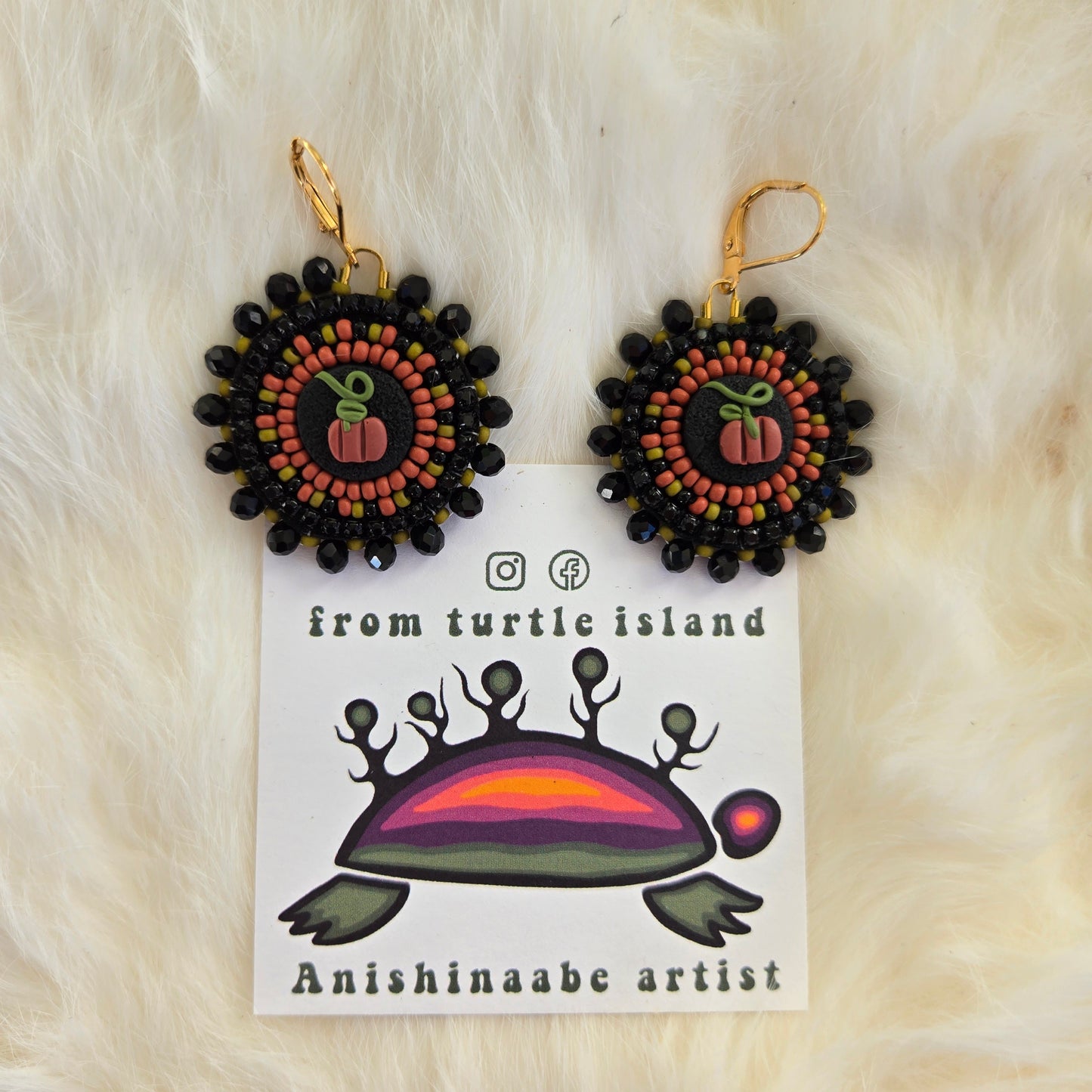 Workshop, Beaded Earrings w/ Clay Center