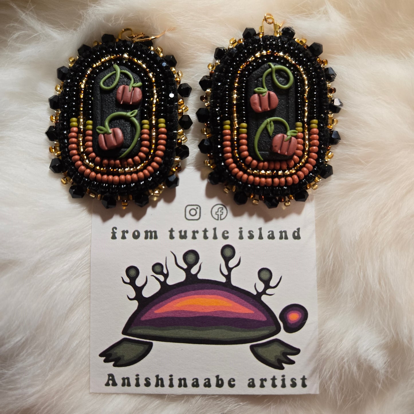 Workshop, Beaded Earrings w/ Clay Center