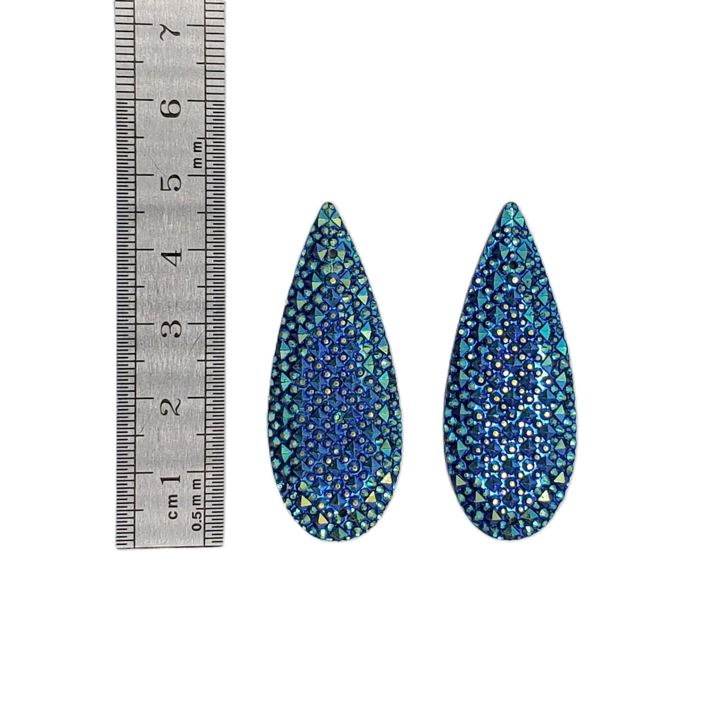 Resin Cab - Waterdrop Large, Studded