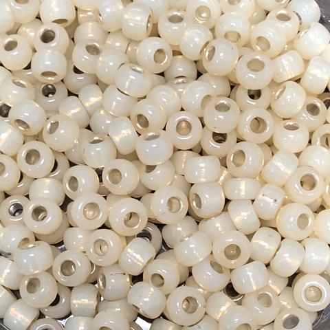 6-577, Miyuki 20g Silver Lined White Alabaster