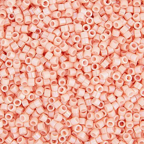 DB00-0207, Miyuki 5.2g Opaque Peach Luster