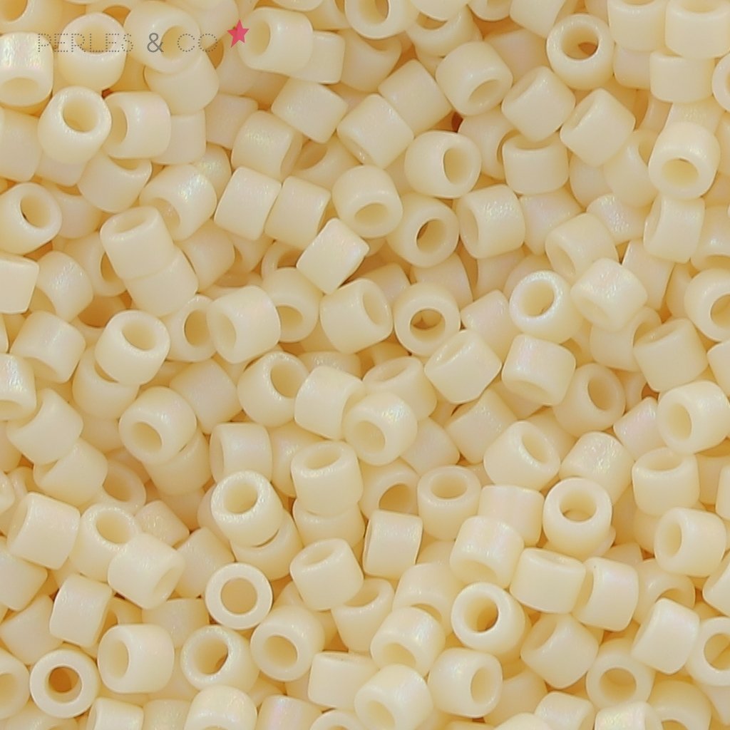 DBM0-0883, Miyuki 5.2g Opaque Matte Cream AB