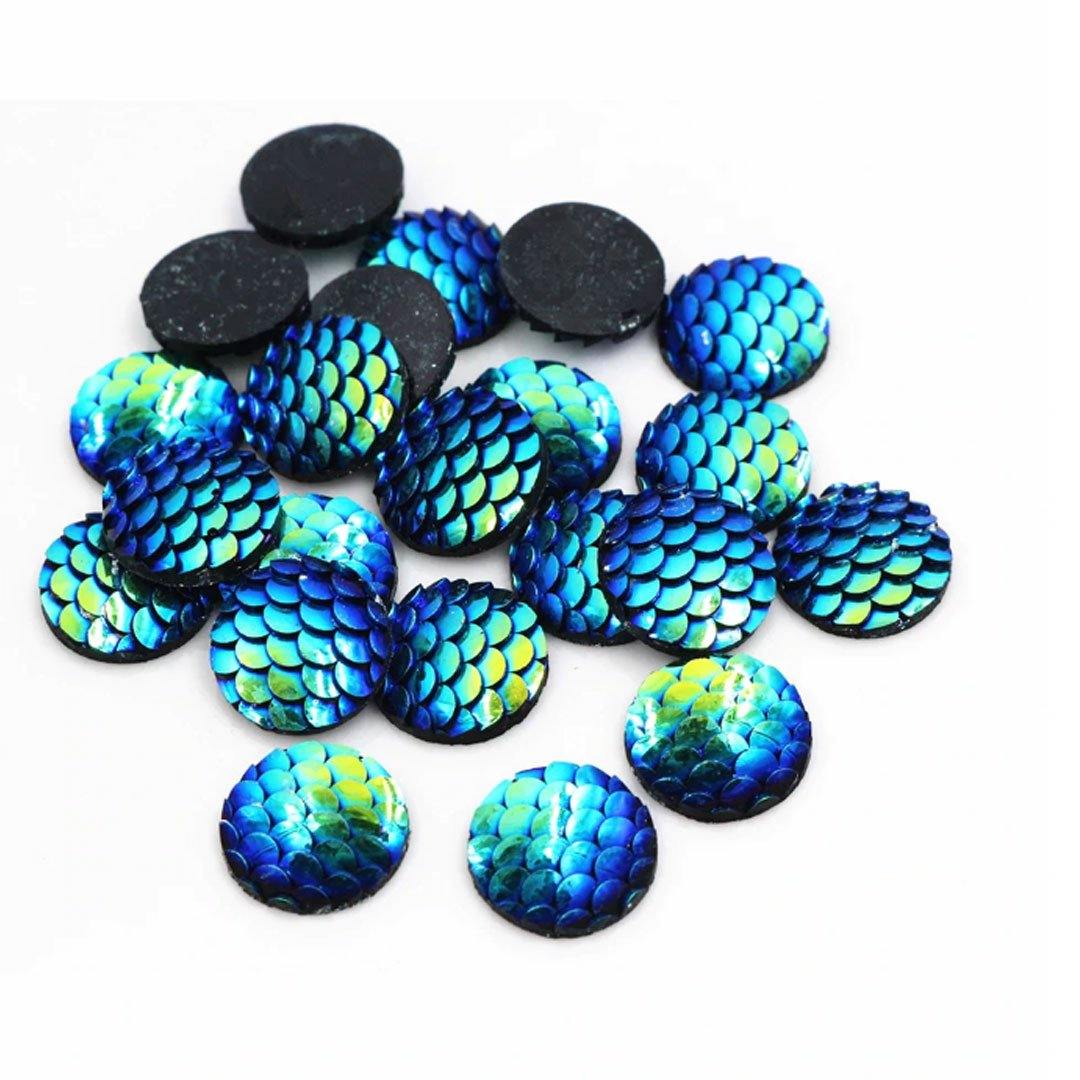 Resin Cab - Round 12mm, Fish Scale Black AB