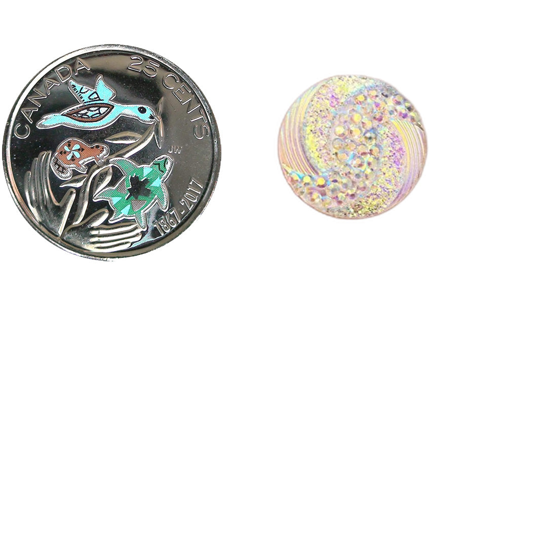 Resin Cab - Round Medium, Whirlwind White AB
