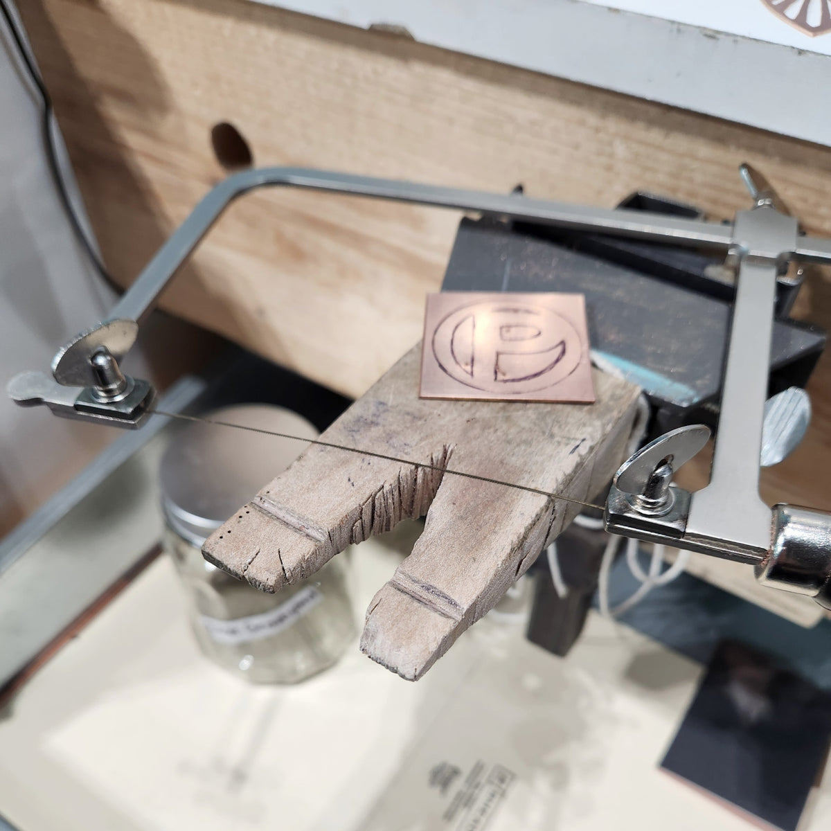 Precision Piercing: The Anatomy of the Jeweller's Saw and Broken Blades