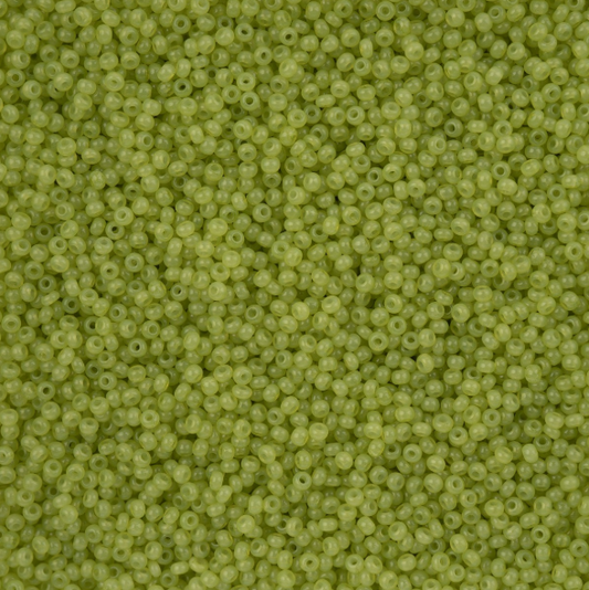 11-02653, Czech 22g Lt Green Alabaster Solgel