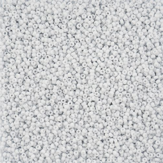 11-2026, Miyuki 22g Matte Glazed Luster Pale Grey