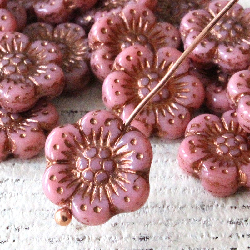 Czech Pressed - Anemone Flower, 14mm Individual