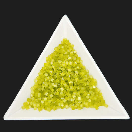 10C-05653, Czech 2 Cut 22g Satin Light Green SOLGEL