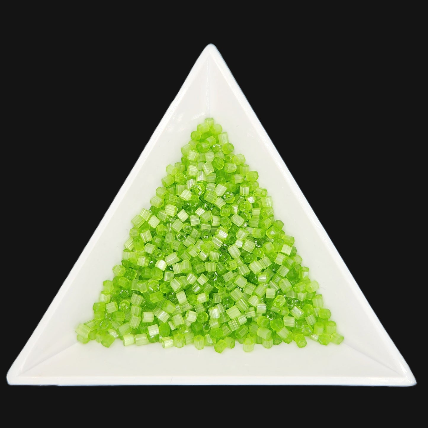 10C-05654, Czech 2 Cut 22g Satin Green SOLGEL