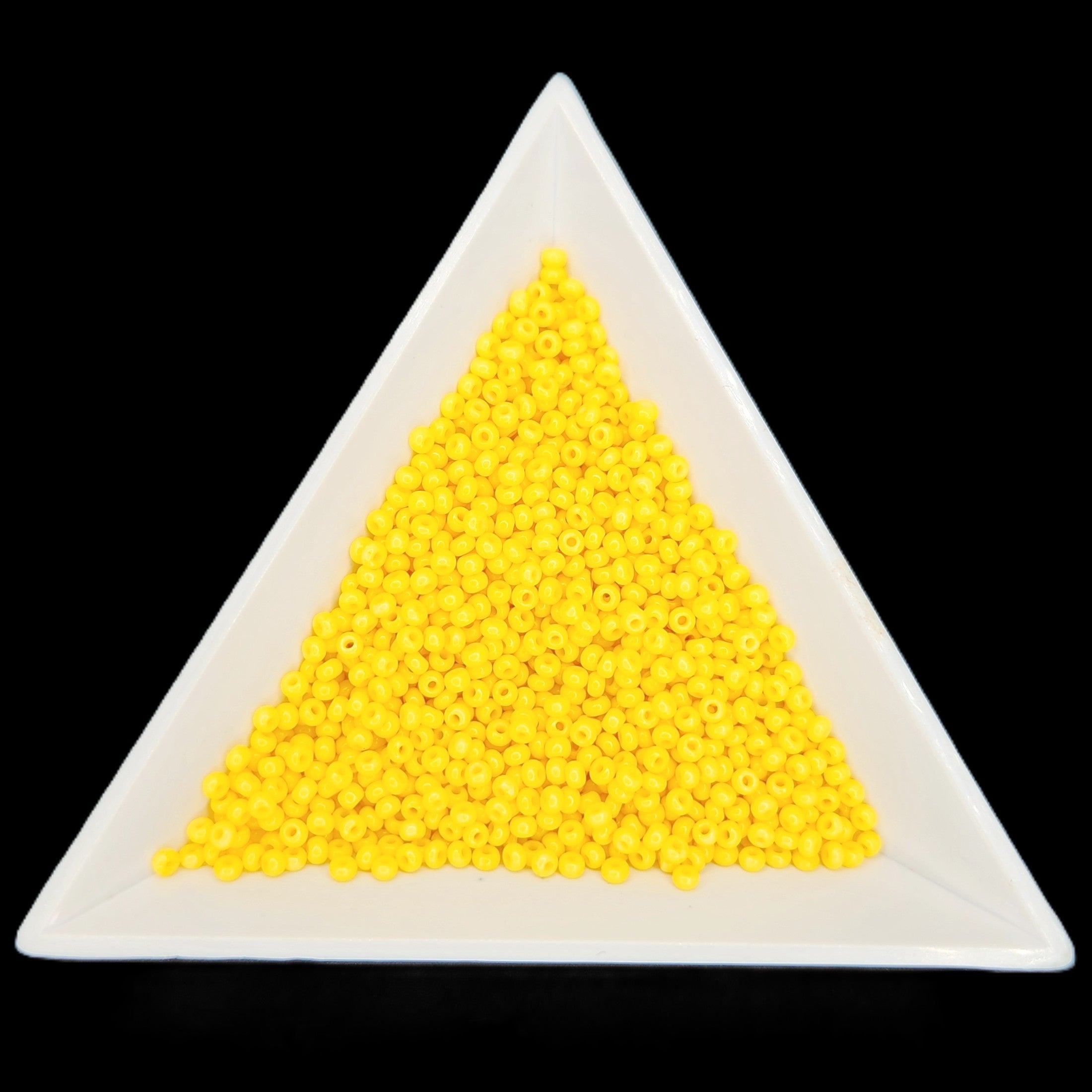 11-03681, Czech 22g Yellow Chalk Dyed Solgel