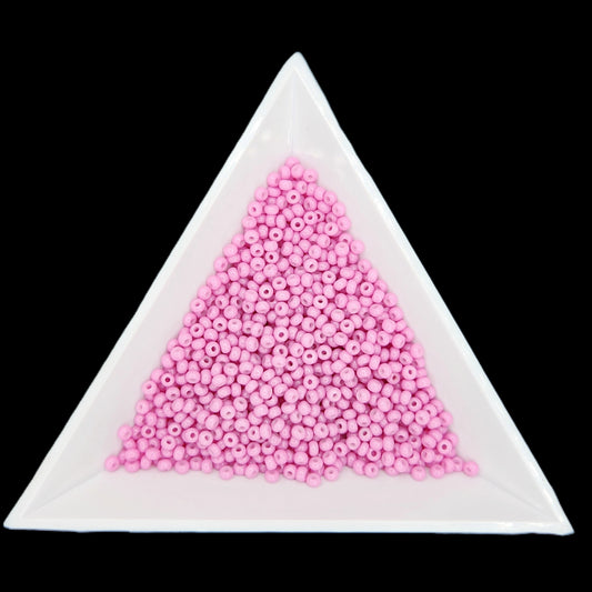 11-03692, Czech 22g Bubble Gum Chalk Dyed Solgel