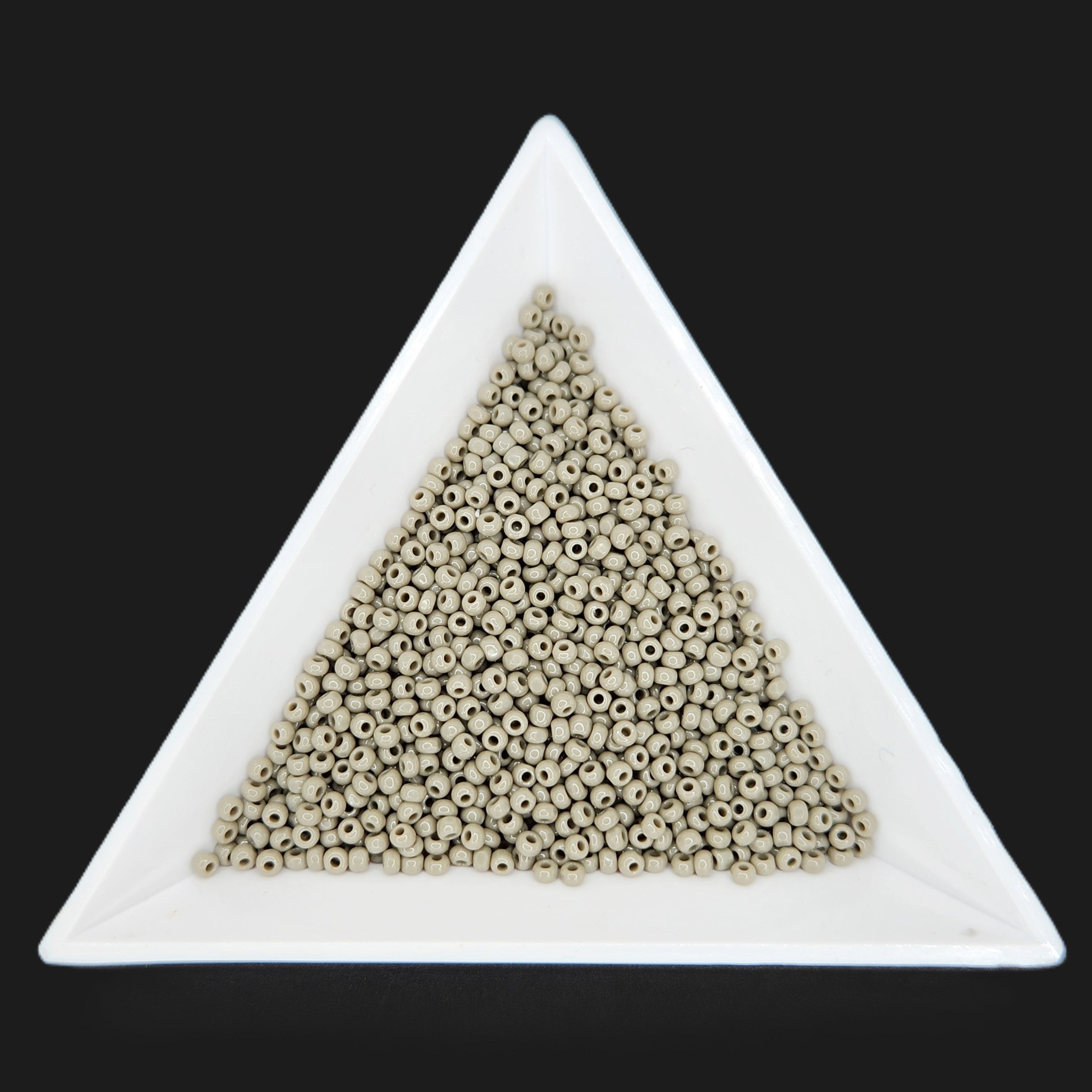11-43020, Czech Charlotte, 8.2g Op Grey
