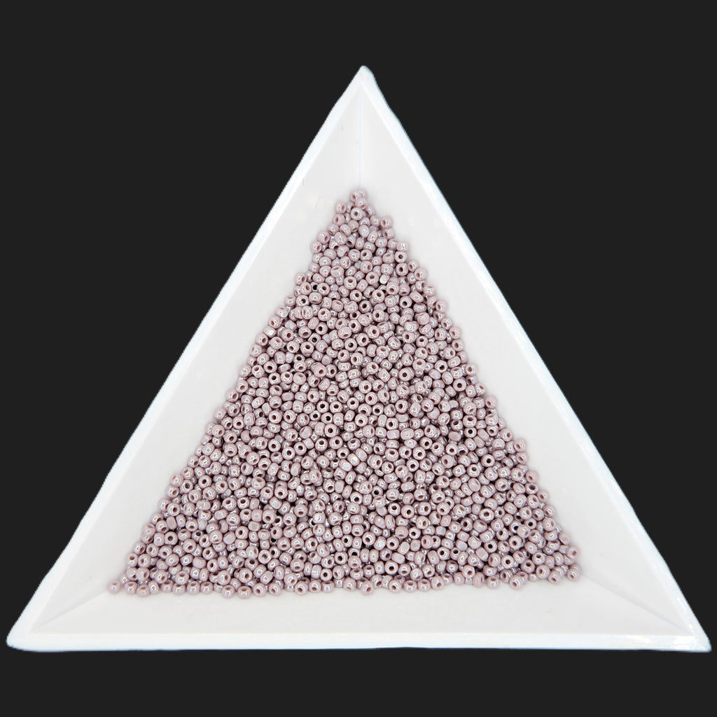 13-28020, Czech Charlotte 8.2g Op Mauve Luster