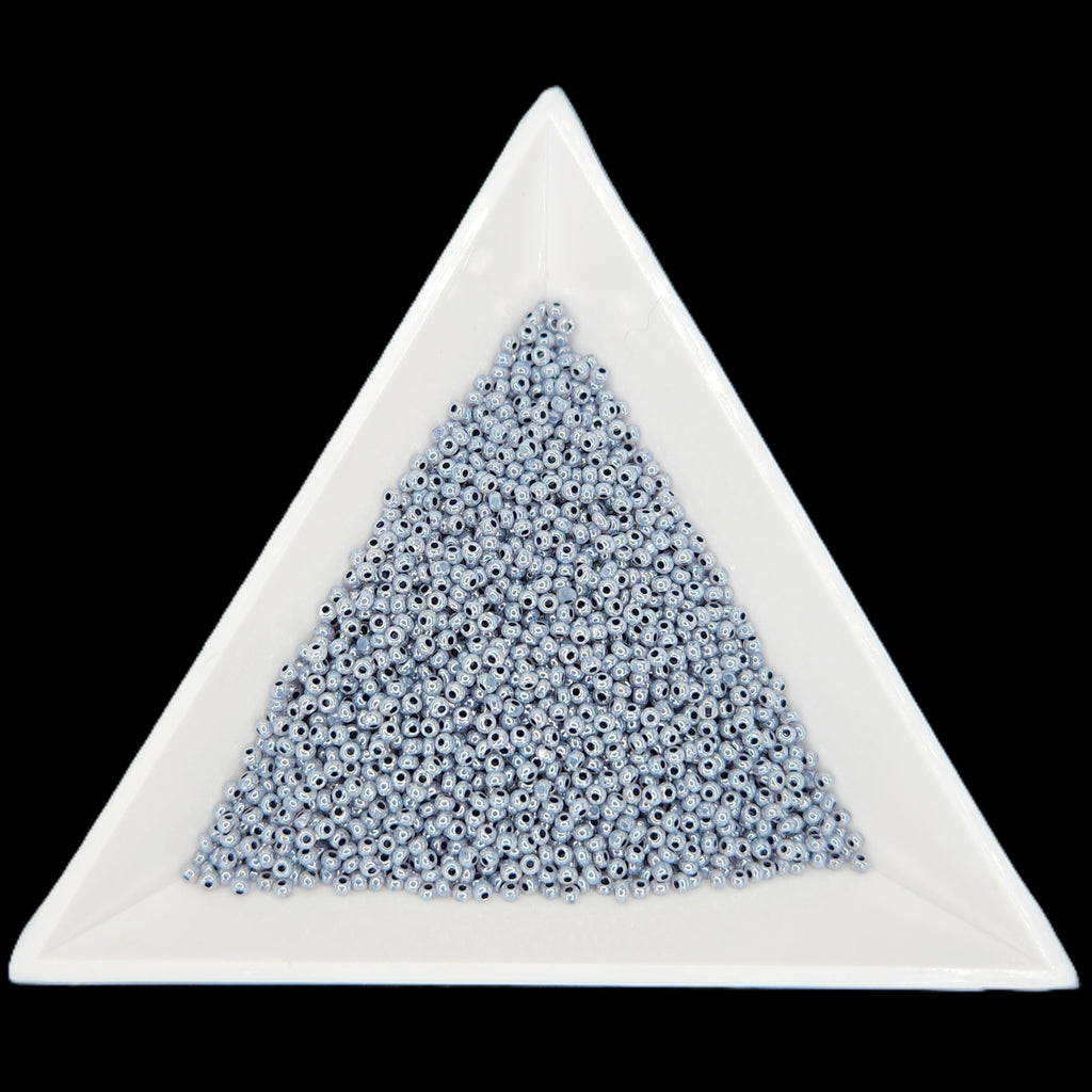 13-37149, Czech Charlotte 8.2g Op Pearl Grey Ceylon