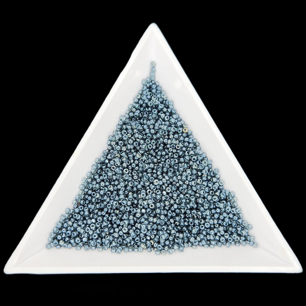 13-46010, Czech Charlotte 8.2g Transparent Grey Luster