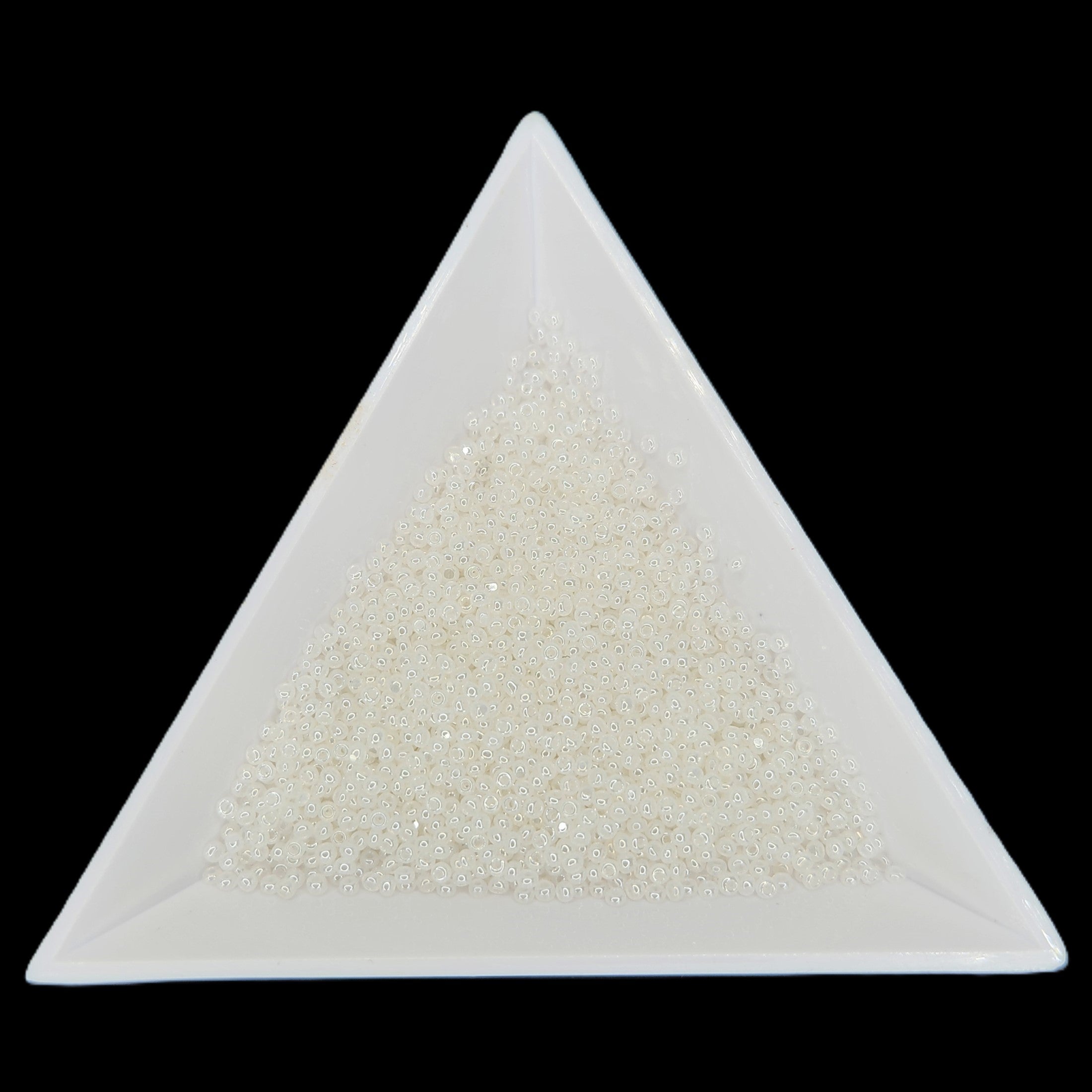 13-57102, Czech Charlotte 8.2g Op White Pearl