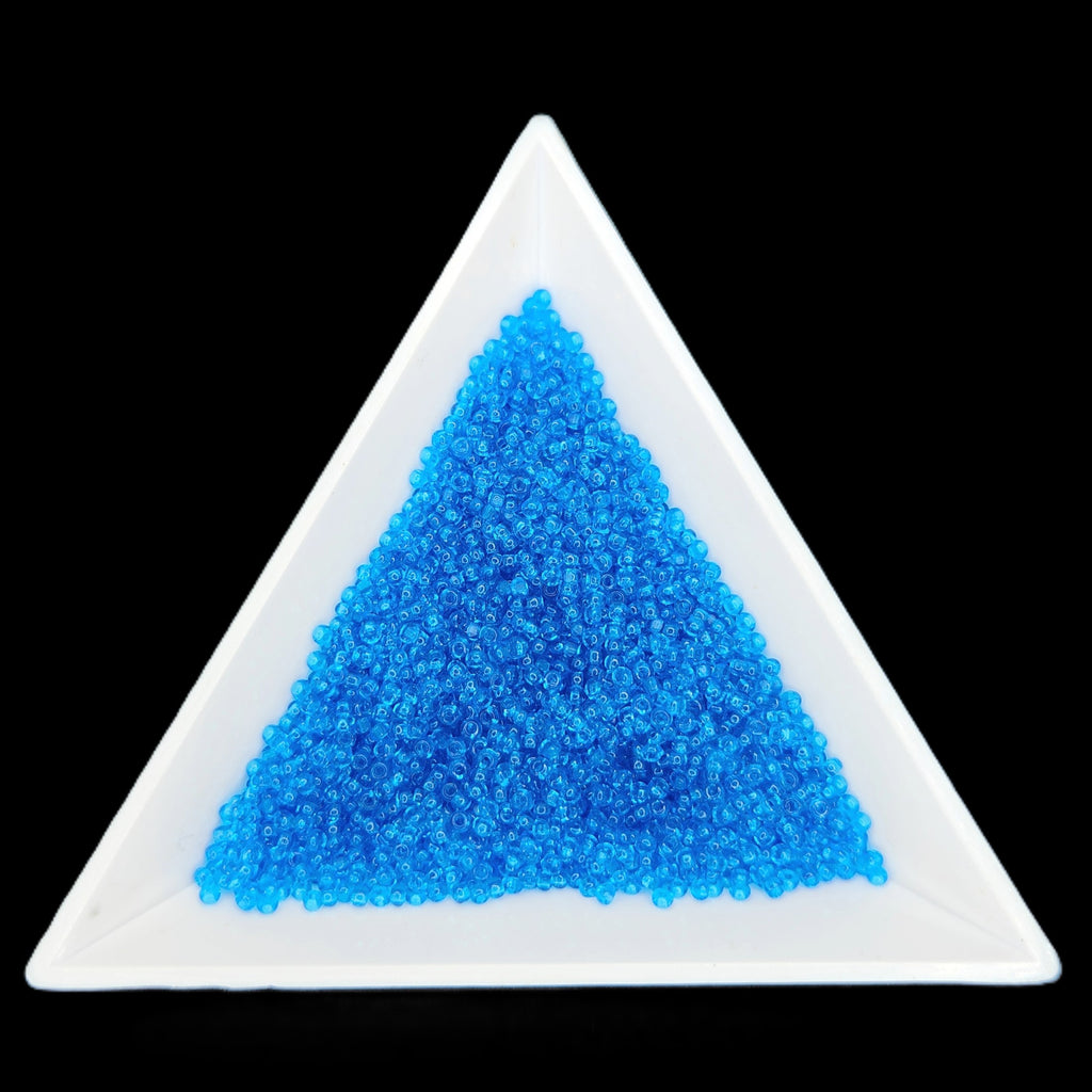 13-60010, Czech Charlotte 8.2g Tr Lt Aqua