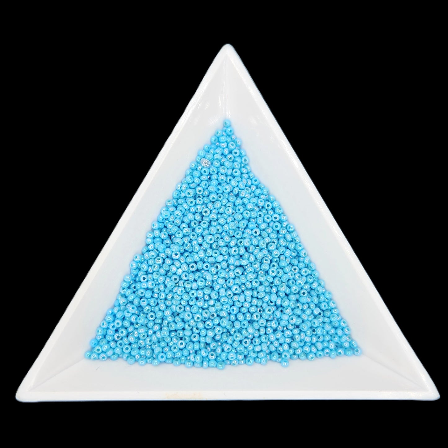 13-64020, Czech Charlotte 8.2g Op Lt Blue Luster