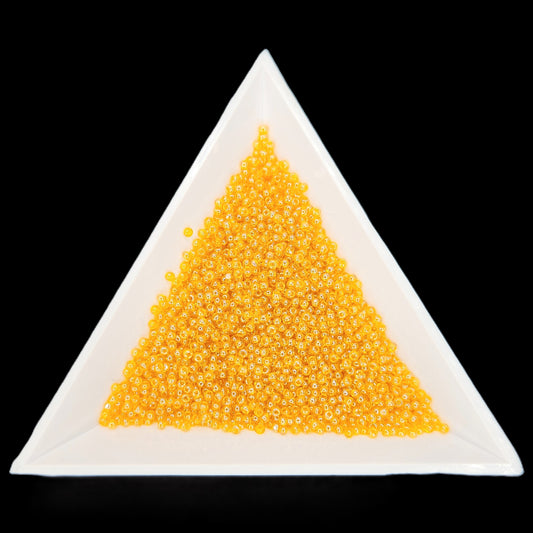 13-86060, Czech Charlotte 8.2g Tr Sunny Yellow Luster