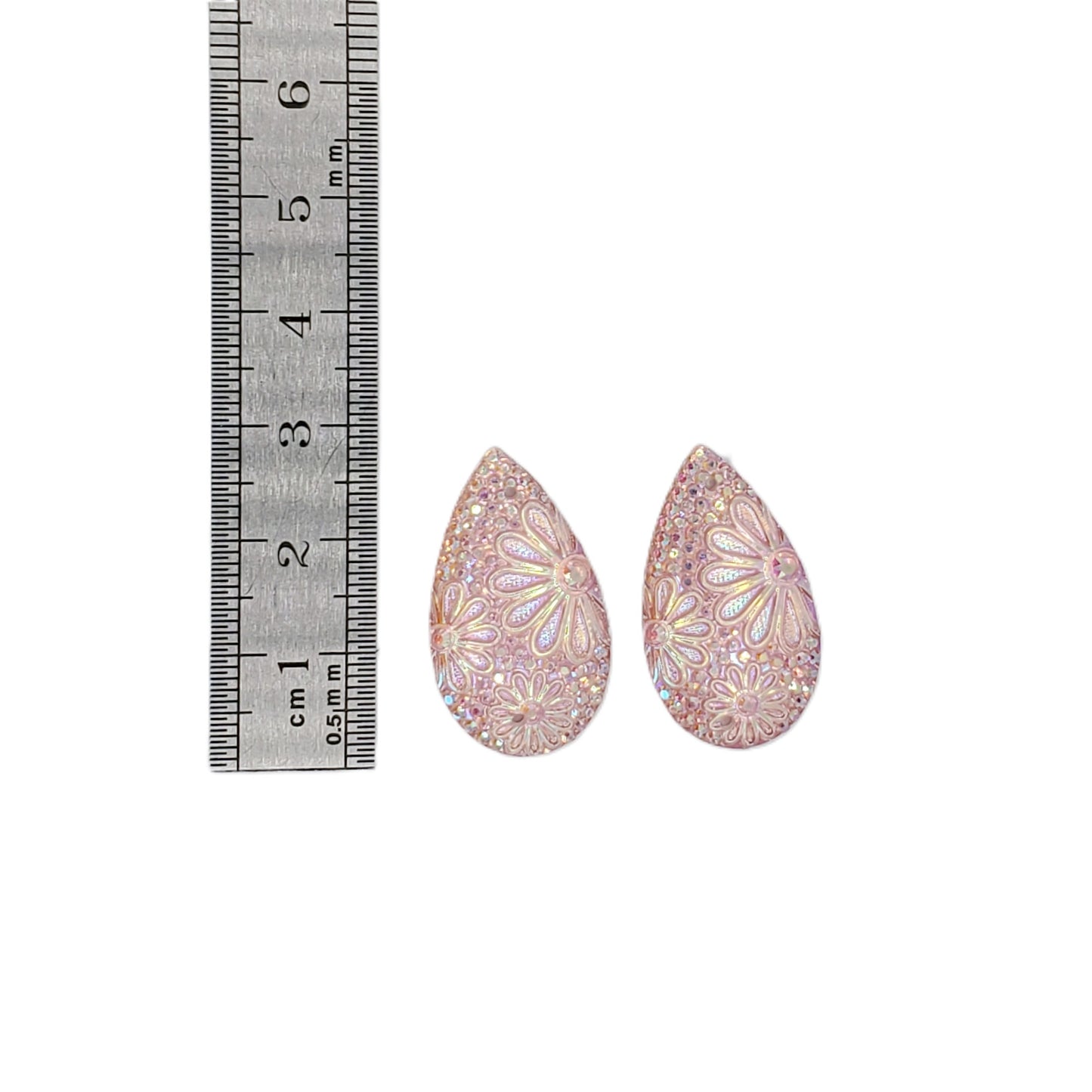 Resin Cab - Waterdrop Medium, Flower