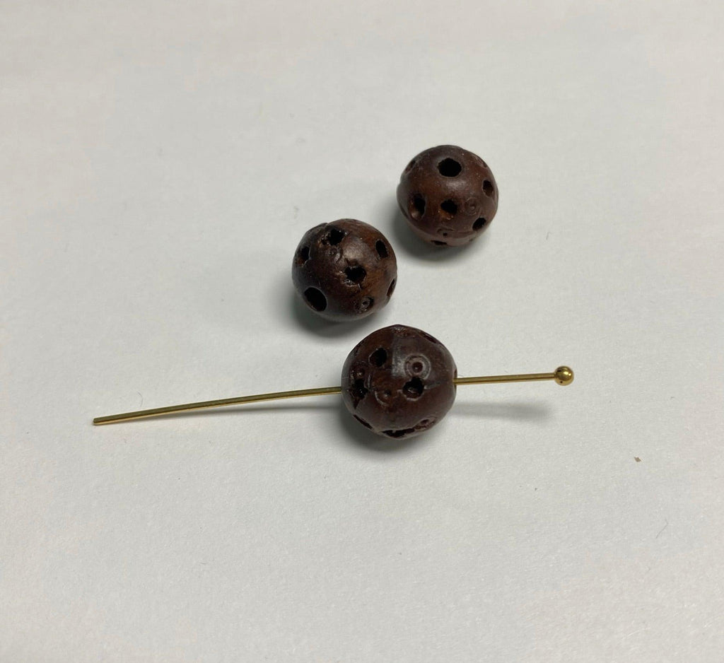 Wood, Walnut - 12mm Carved