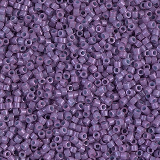DB00-0660, Miyuki 5.2g Opaque Lavender