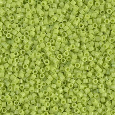 DB00-0733, Miyuki 5.2g Opaque Chartreuse